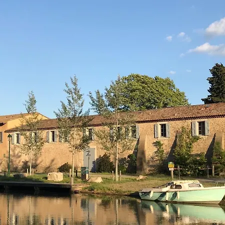 Du Vieux Tilleul, L'ecurie. Marseillette